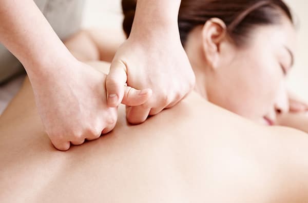 #Nguyên Nhân Và Những Cách Xoa Bóp Chữa Đau Vai Gáy Hiệu Quả