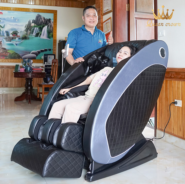 Chị Ngọc bất ngờ nhận được món quà “To đùng” từ chồng trong ngày 8-3