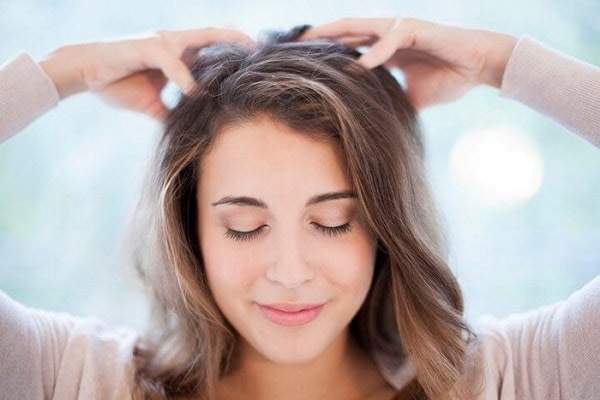 cách massage giảm đau đầu