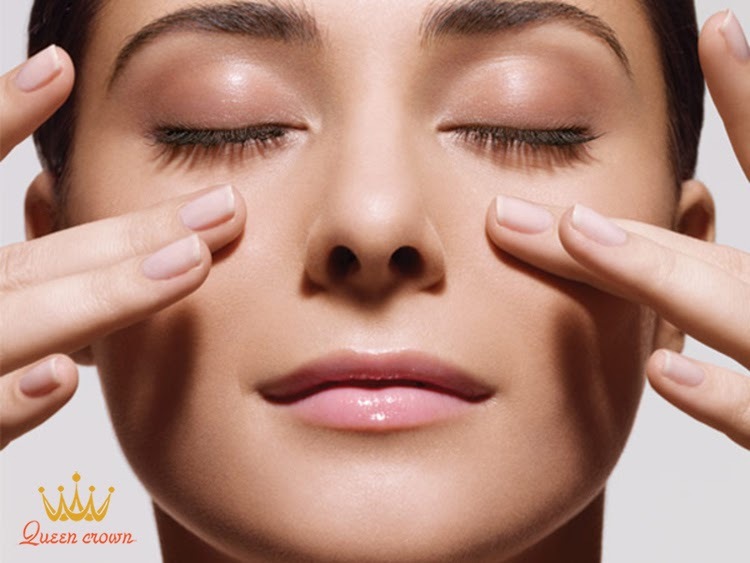 cách massage giảm thâm quầng mắt