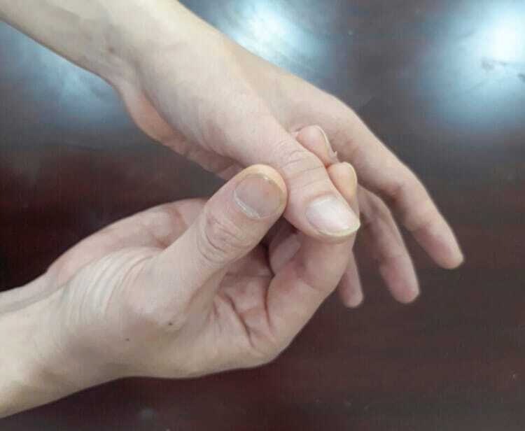 Hướng dẫn cách massage tay của người Nhật nâng cao sức khỏe 8 Cách massage tay
