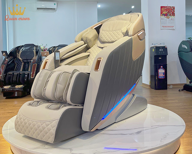 Ghế massage Queen Crown Fantasy X6 cho người khuyết tật