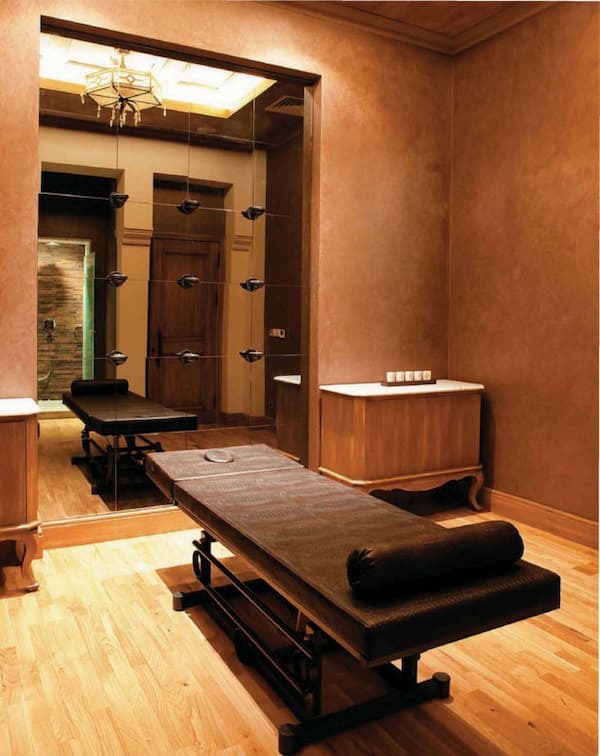 giường massage trị liệu