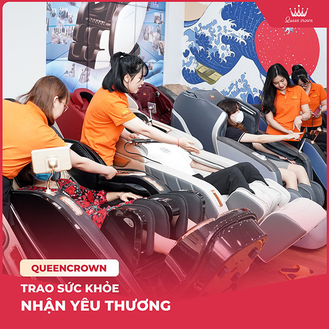 Chuyên viên Queen Crown luôn nhiệt tình hỗ trợ khách hàng