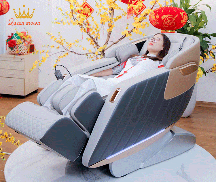 Sử dụng ghế massage giúp xua đi nhức mỏi cơ thể đặc biệt là đau cổ chân