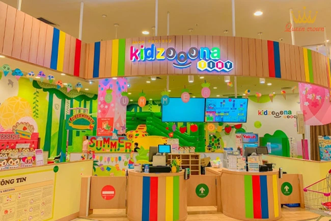 Kidzooona Gia Tăng Trải Nghiệm Khách Hàng Với Ghế Massage Kinh Doanh Queen Crown QC KD7 Plus