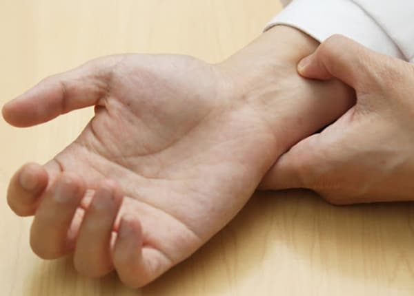 #Tìm Hiểu Vị Trí Và Tác Dụng Của Các Huyệt Vùng Tay