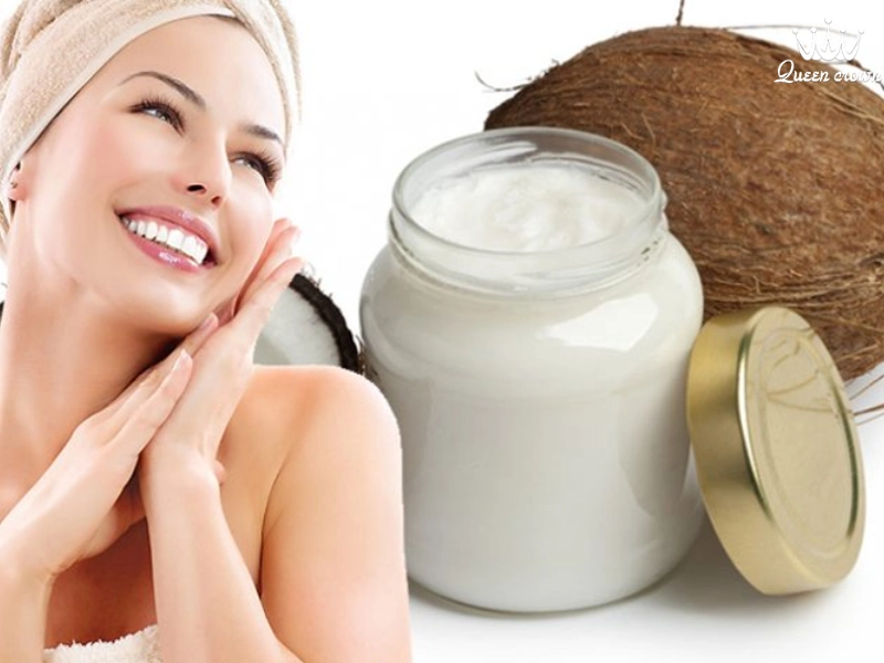 massage mặt bằng dầu dừa