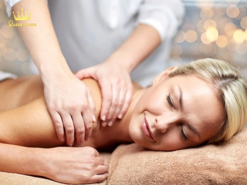 Massage bằng tay