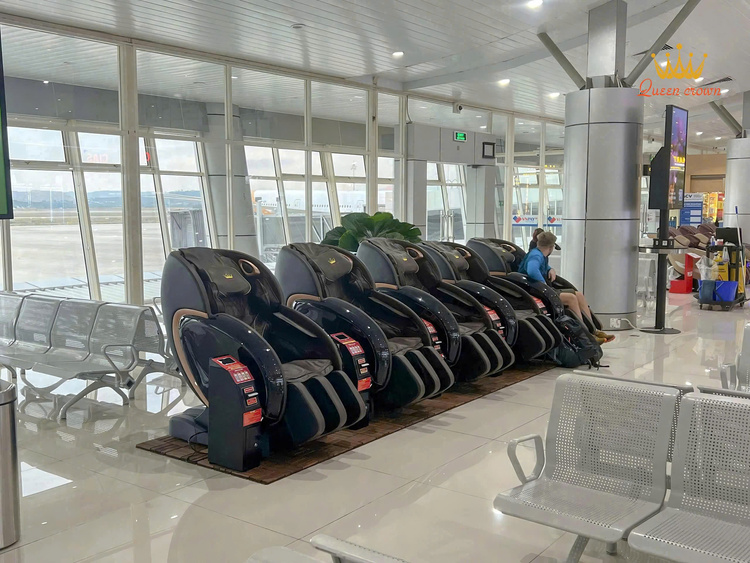 Ghế massage kinh doanh Queen Crown tại Sân bay Quốc Tế Cam Ranh